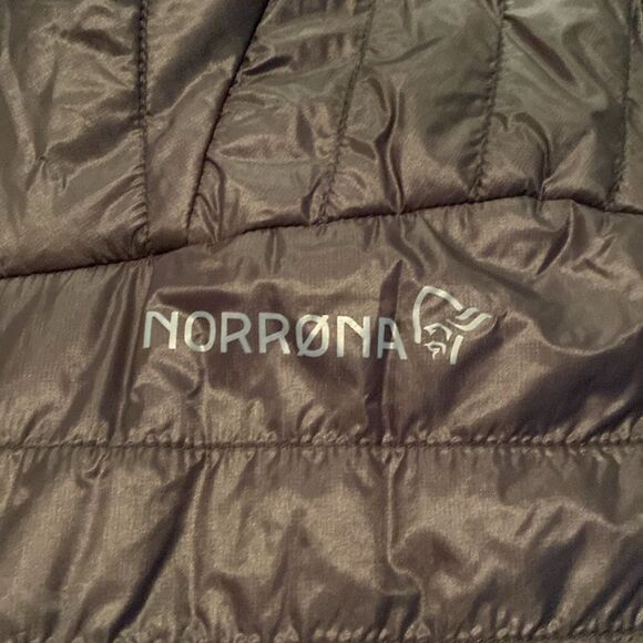 Black & Blue Norrona Insulated Vest with Logo Men’s medium - Picture 5 of 13